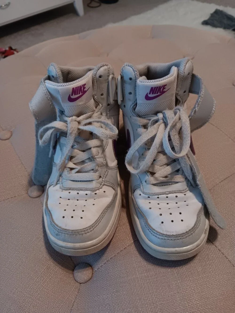 Nike Court Borough Mid 2 sneakers / big kid size 3.5